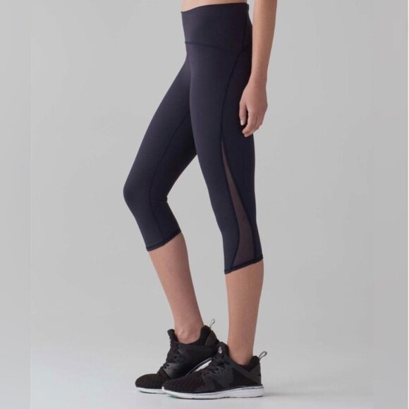 lululemon athletica Pants - Lululemon Train Times Crop Navy Blue Leggings Women 8